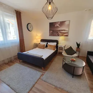 Guru 3 Apartman